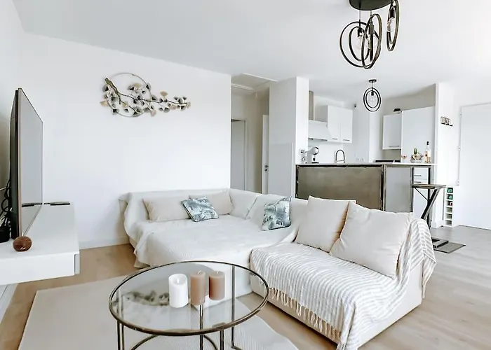 Appartement type industriel dans cadre provençal