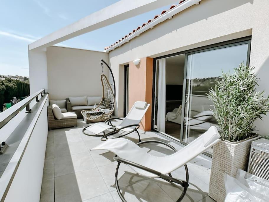 Appartement Type Industriel Dans Cadre Provencal
