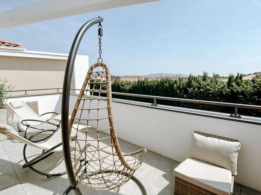 Apartment Type Industriel Dans Cadre Provencal Sanary-sur-Mer